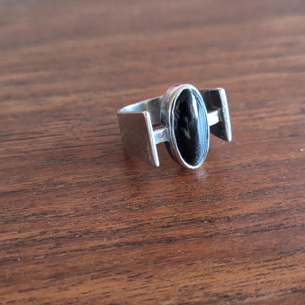 Vintage Modernist 925 Silver And Hawks Eye Ring - Picture 2 of 3